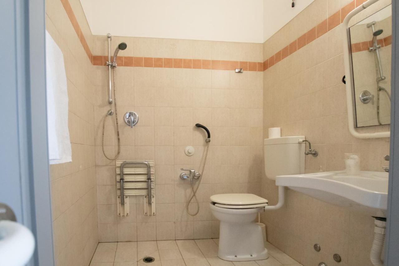 ראבנה Piccolo Hotel מראה חיצוני תמונה